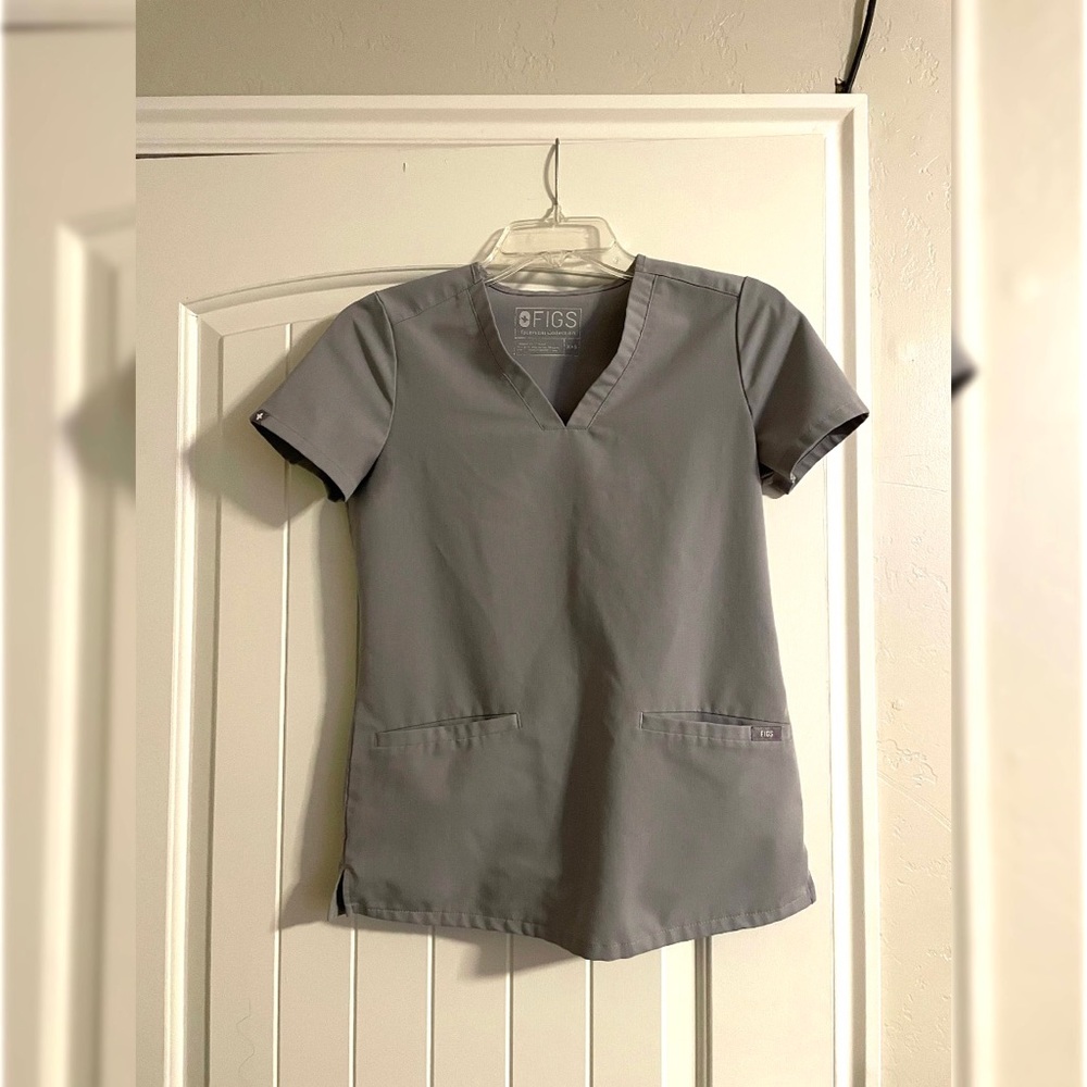 Cement Figs Casma Three-pocket Scrub Top XXS